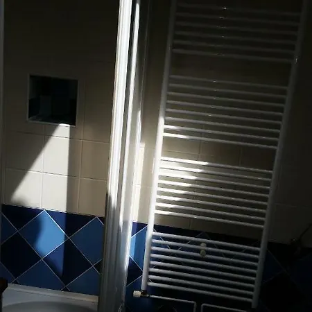 Labor Istrska Hiska * Марезиге