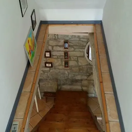 Labor Istrska Hiska * Марезиге